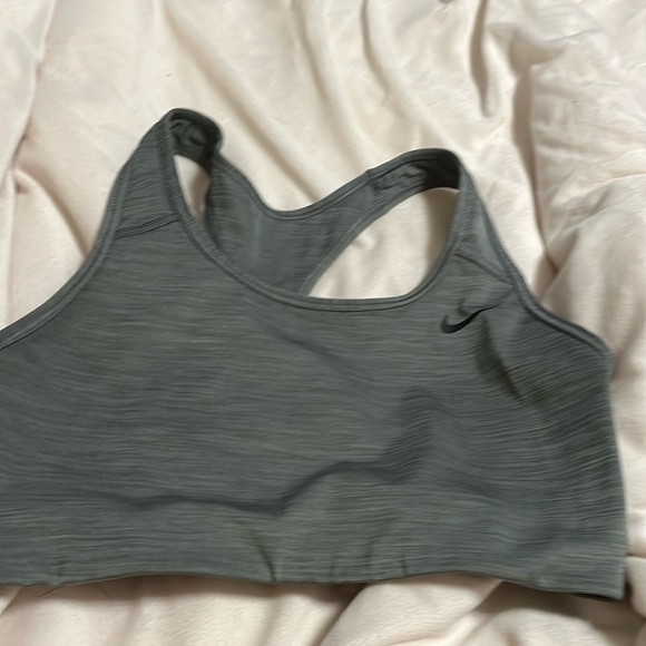 Nike - Picture 1 of 1